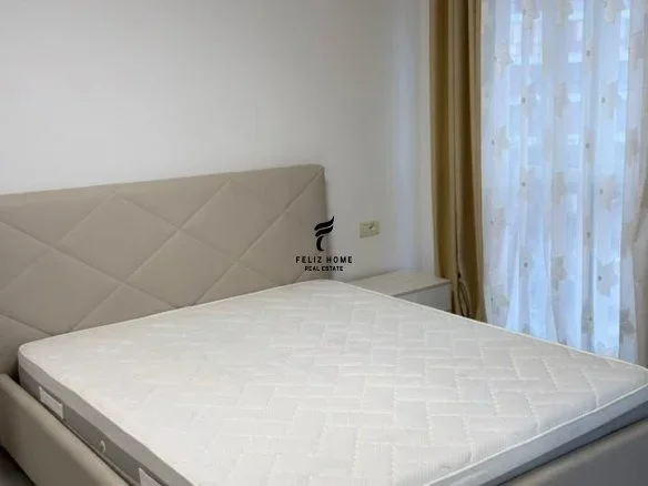 Tirane, jepet me qera apartament 2+1 Kati 3, 100 m² 700 € (RRUGA 5 MAJI)