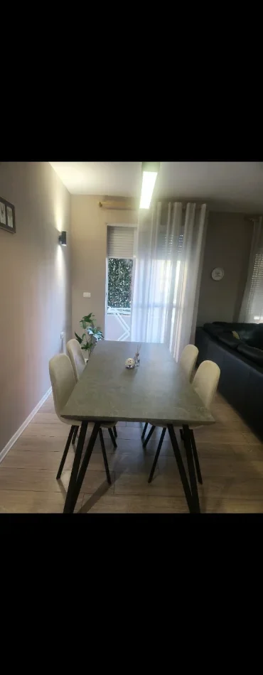 Tirane, jepet me qera apartament 1+1 Kati 2, 65 m² 650 € (MYSLYM SHYRI)