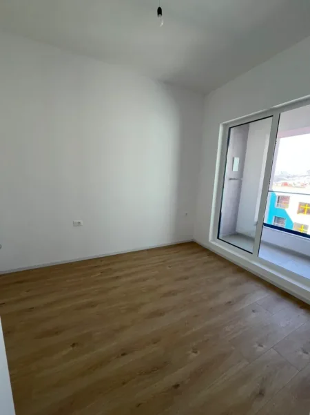 Tirane, shitet apartament 1+1+Ballkon Kati 7, 49 m² 88.380 € (KADIU)