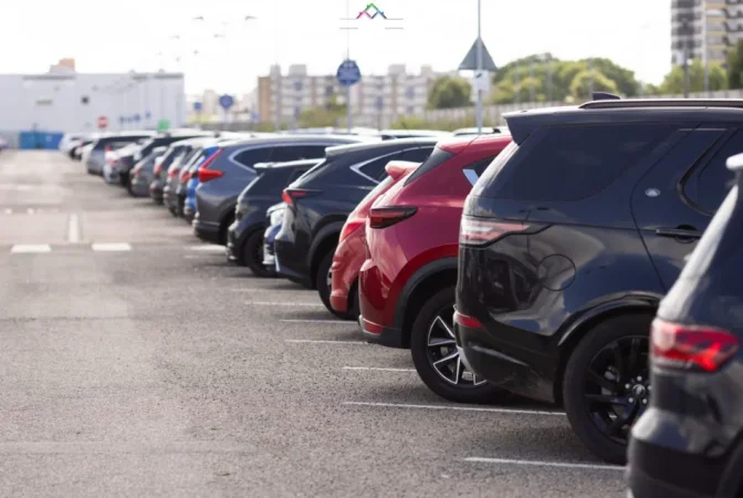 Tirane, jepet me qera garazh | post parkimi Kati 0, 500 m² 1.600 € (yzberisht)