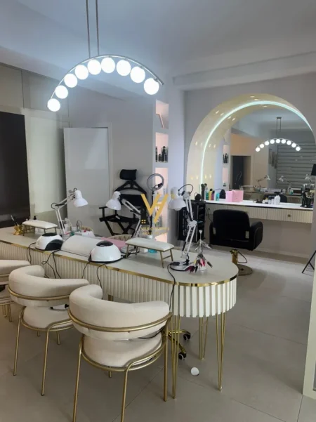 Tirane, shitet ambjent biznesi Kati 0, 76 m² 25.000 Euro (BULEVARDI GJERGJ FISHTA)