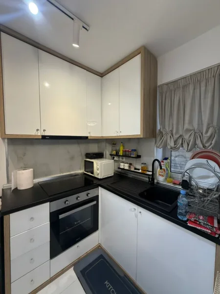 Tirane, shitet garsonier 1+1 , 34 m² 86.000 € (Ali Demi)