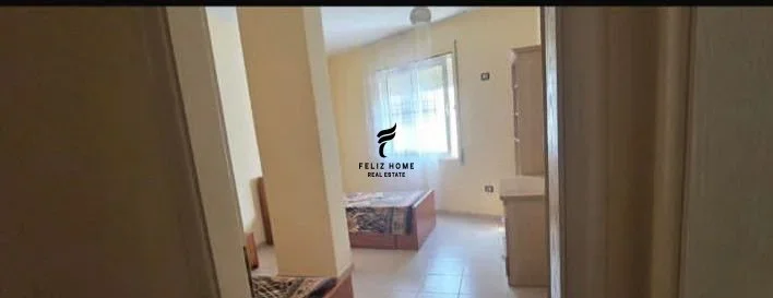 Tirane, jepet me qera apartament 2+1 Kati 5, 94 m² 550 € (LIQENI I THATE)