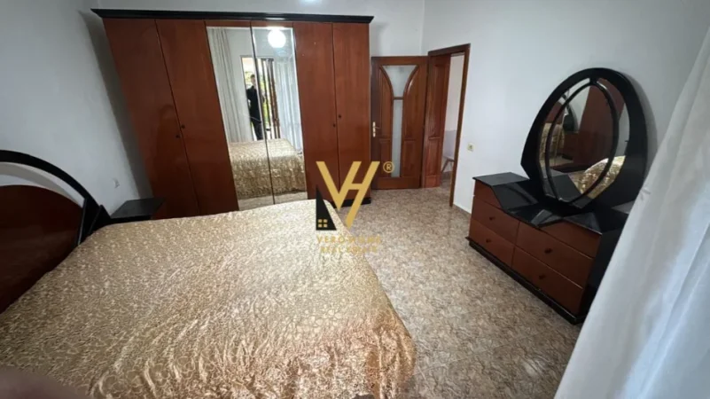 Tirane, jepet me qera apartament 1+1+Ballkon Kati 2, 70 m² 370 € (KODRA E PRIFTIT)