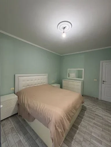Tirane, jepet me qera apartament 2+1+Aneks+Ballkon Kati 5, 110 m² 600 € (astir , unaza e re)