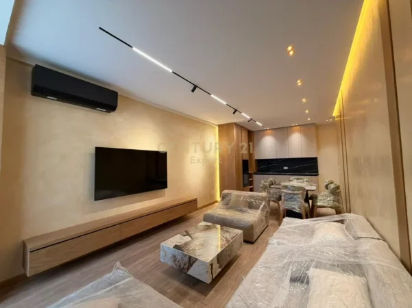 Tirane, jepet me qera apartament 2+1 Kati 3, 115 m² 1.500 € (mine peza)