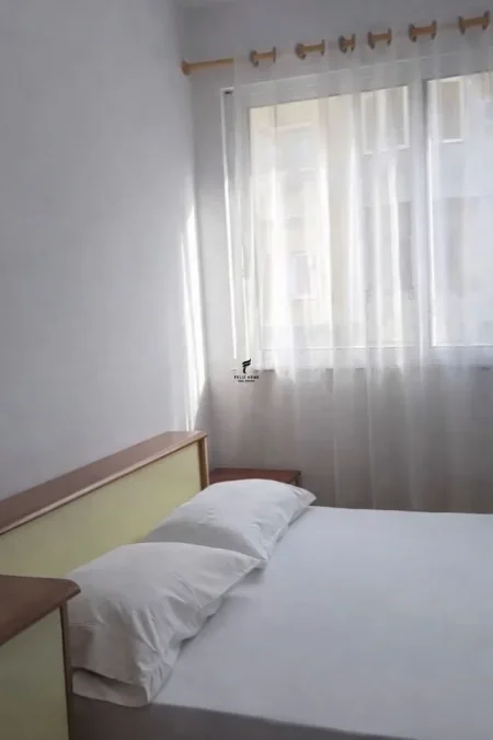 Tirane, shitet apartament 1+1 Kati 2, 64 m² 85.000 € (FRESKU)