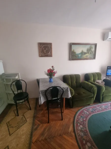 Apartament 1+1 prane ish Atsh 45,000 Lek