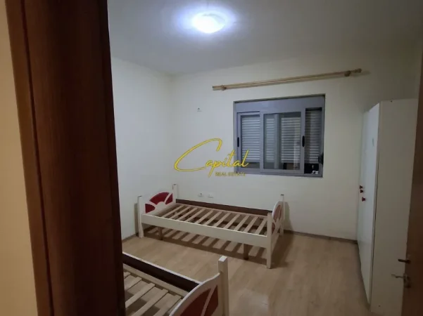Tirane, shitet apartament 2+1 Kati 5, 94 m² 137.000 € (ASTIR)