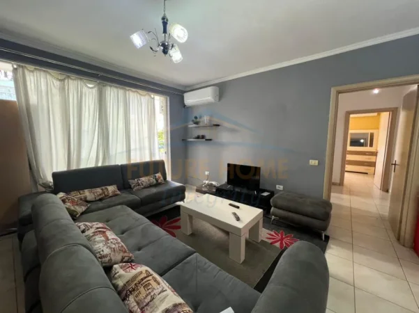 Tirane, jepet me qera apartament 2+1+Ballkon Kati 1, 91 m² 570 € (Rruga Idriz Dollaku, Ali Demi)