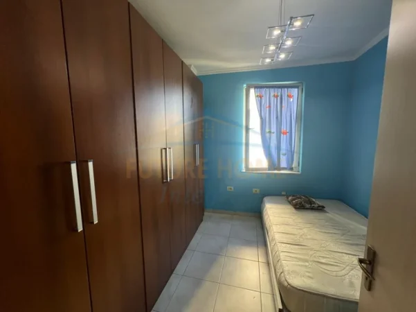 Tirane, jepet me qera apartament 2+1+Ballkon Kati 1, 91 m² 570 € (Rruga Idriz Dollaku, Ali Demi)