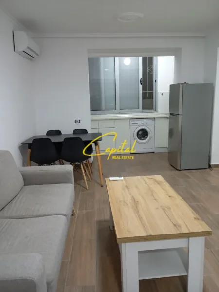 Tirane, jepet me qera apartament 1+1 Kati 1, 50 m² 350 € (MATERNITETI I RI)