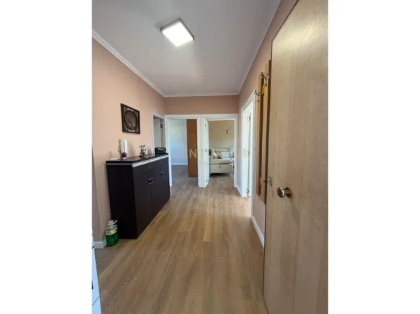 Tirane, shitet apartament 2+1 Kati 4, 80 m² 147.000 € (Irfan Tomini)