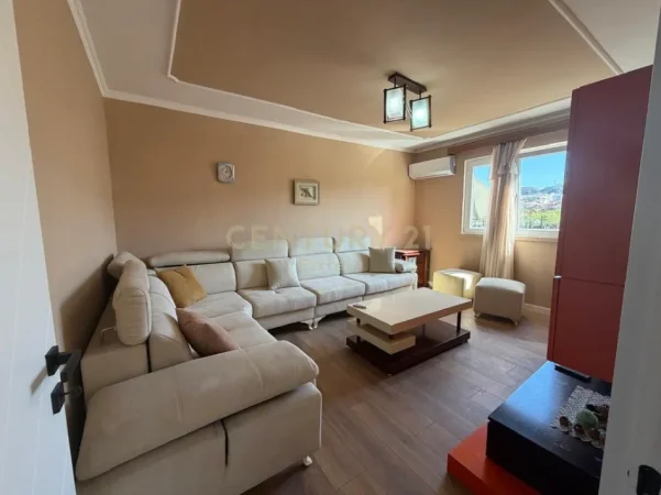 Tirane, shitet apartament 2+1 Kati 4, 80 m² 147.000 € (Irfan Tomini)