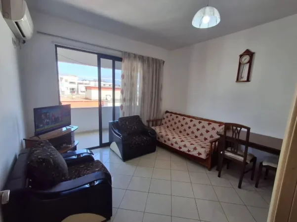 Tirane, jepet me qera apartament 1+1+Ballkon Kati 8, 65 m² ,Çmimi 36.000 L,(Kompleksi Molla, Astir,Tiranë.)