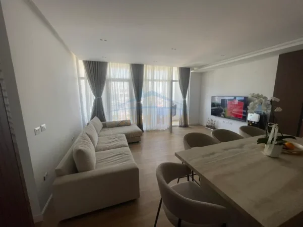 Tirane, shitet apartament 2+1+Ballkon Kati 6, 95 m² 240.000 € (Bulevardi i Ri)