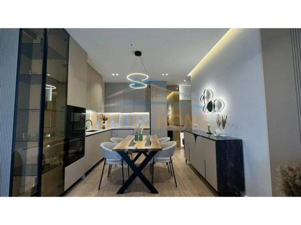 Tirane, shitet apartament 2+1+Ballkon Kati 5, 116 m² 385.000 € (Rruga Mine Peza)