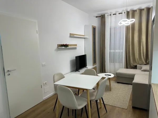 Tirane, jepet me qera nga Pronari, pa-komision apartament 1+1+Ballkon Kati 3, 50 m² 420 € (Kompleksi Kadiu kontakt)
