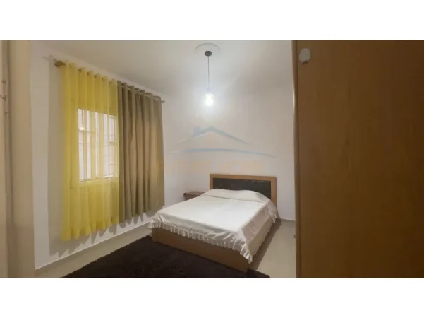 Tirane, jepet me qera apartament 2+1+Ballkon Kati 0, 100 m² 700 € (Kodra e Diellit)