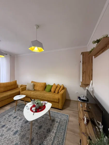 Tirane, shitet apartament 1+1+Ballkon Kati 2, 62 m² 150.000 € (Prane shkolles se Baletit)