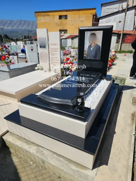 Tirane, ofroj Modele Varresh - Punime Varresh Berat - Varr Granit Dhe Mermer