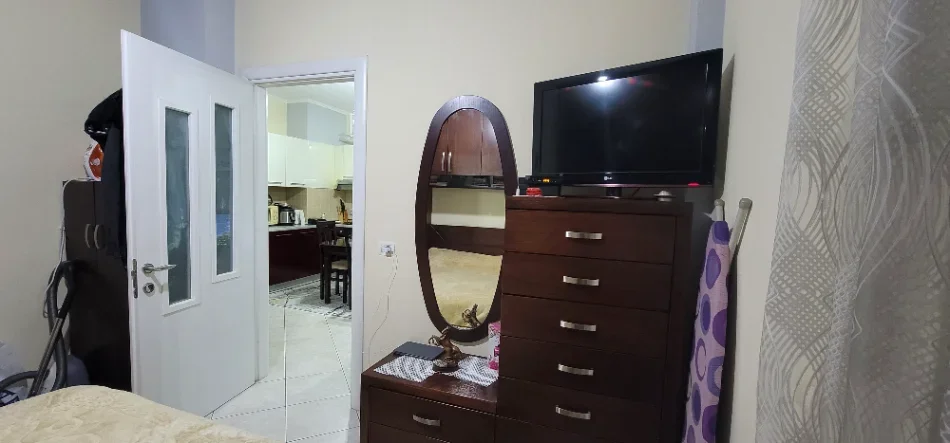 Jepet me qera apartament 1+1 Kati 5, 60 m²