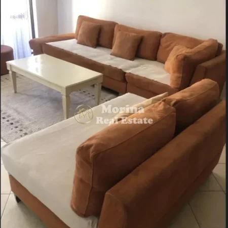Tirane, jepet me qera apartament 3+1 Kati 5, 115 m² 750 € (Bulevardi Zogu i Pare)