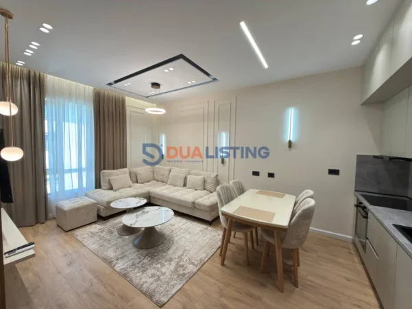 Tirane, jepet me qera apartament 1+1 , 75 m² 1.400 € (Air Albania Stadium)