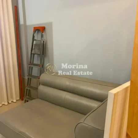Tirane, jepet me qera apartament 1+1 Kati 1, 40 m² 420 € (Vilat Gjermane)