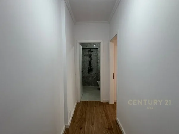 Tirane, shes apartament 2+1+Aneks+Ballkon Kati 4, 75 m² 222.000 € (Rruga e Bogdaneve)