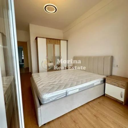 Tirane, jepet me qera apartament 2+1 Kati 4, 98 m² 500 € (Univers City)