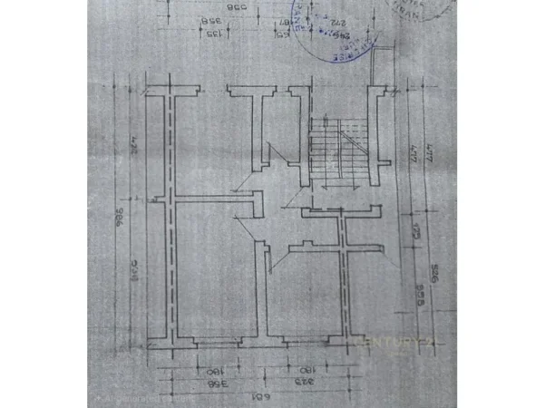 Tirane, shes ambjent biznesi Kati 0, 72 m² 600.000 € 