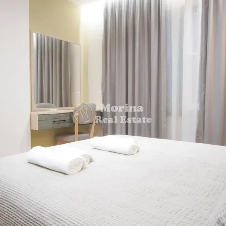Tirane, jepet me qera apartament 1+1 Kati 1, 65 m² 750 € (21 Dhjetori)