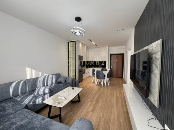 Tirane, jepet me qera apartament 1+1+Aneks+Ballkon Kati 5, 64 m² 650 € (Urban Gate)