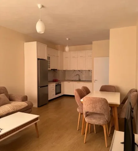 Tirane, jepet me qera apartament 1+1 Kati 4, 70 m² 450 € (Astir)