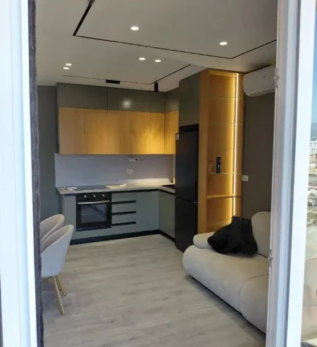 Tirane, jepet me qera apartament 2+1 Kati 7, 110 m² 750 € (Ali Demi)