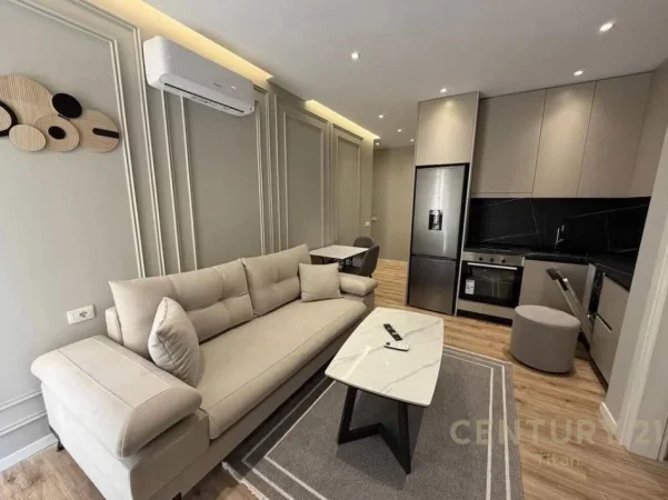 Tirane, jepet me qera apartament 1+1 Kati 3, 60 m² 550 € 