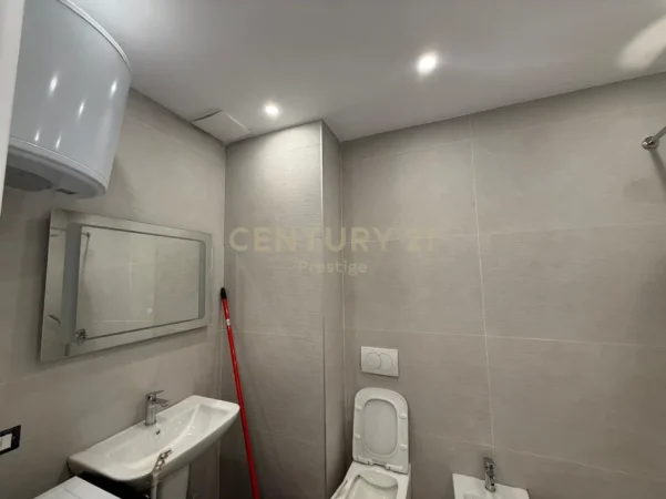 Tirane, shitet apartament 2+1 Kati 6, 108 m² 250.000 € 