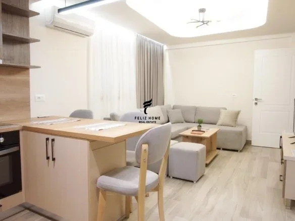 Tirane, jepet me qera apartament 2+1 Kati 1, 110 m² 1.300 € (21 DHJETORI)