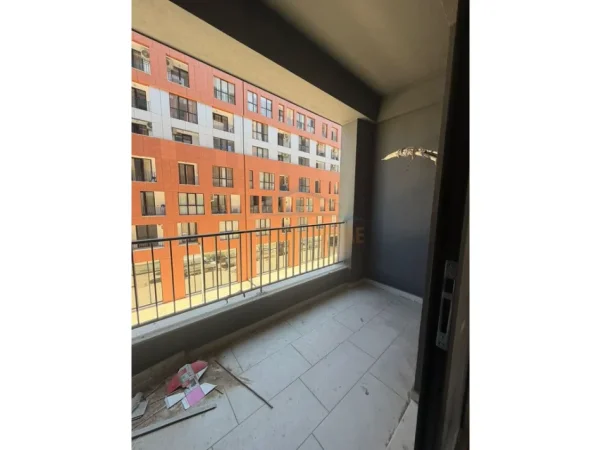 Tirane, shitet apartament 2+1 Kati 3, 100 m² 160.000 € (UNAZA E RE)