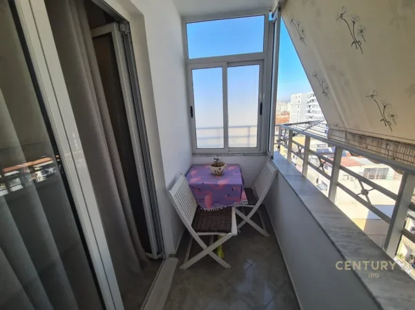 Tirane, jepet me qera apartament 2+1 Kati 7, 58 m² 600 € (Globe)