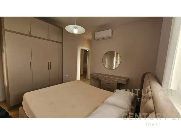 Tirane, jepet me qera apartament Kati 2, 101 m² 700 € (Don Bosko)
