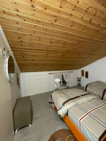 Tirane, jepet me qera apartament 2+1 Kati 3, 75 m² 600 € (Rruga e Dibres)