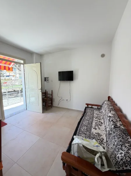 Durres, shitet apartament 1+1 Kati 0, 52 m² 68.000 € 
