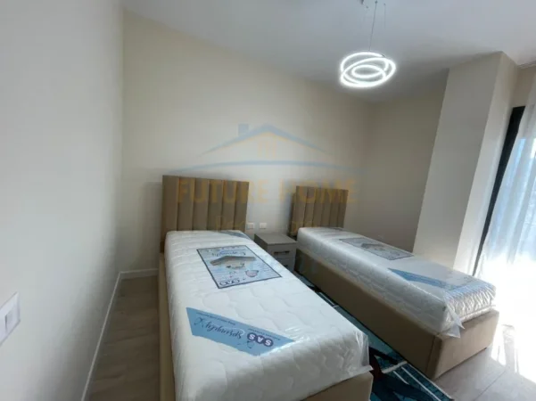 Tirane, jepet me qera apartament 2+1+Aneks+Ballkon Kati 1, 113 m² 1.100 € (Liqeni i Thate)