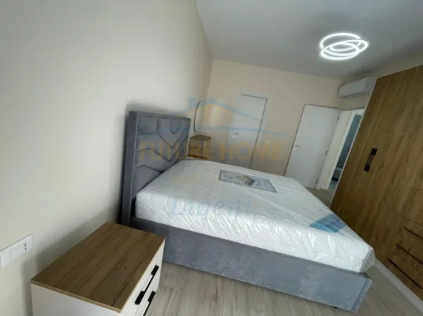 Tirane, jepet me qera apartament 2+1+Aneks+Ballkon Kati 1, 113 m² 1.100 € (Liqeni i Thate)