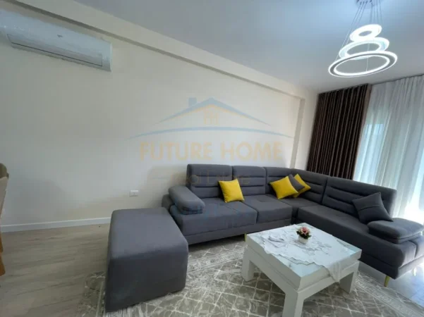 Tirane, jepet me qera apartament 2+1+Aneks+Ballkon Kati 1, 113 m² 1.100 € (Liqeni i Thate)