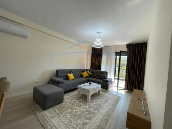 Tirane, jepet me qera apartament 2+1+Aneks+Ballkon Kati 1, 113 m² 1.100 € (Liqeni i Thate)