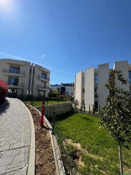 Tirane, shitet apartament 2+1 Kati 2, 128 m² 360.000 € (LIQENI I THATE)