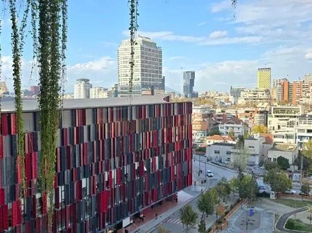 Tirane, shitet apartament 3+1 Kati 9, 173 m² (Vertical Forest, Stadiumi Air Albania)